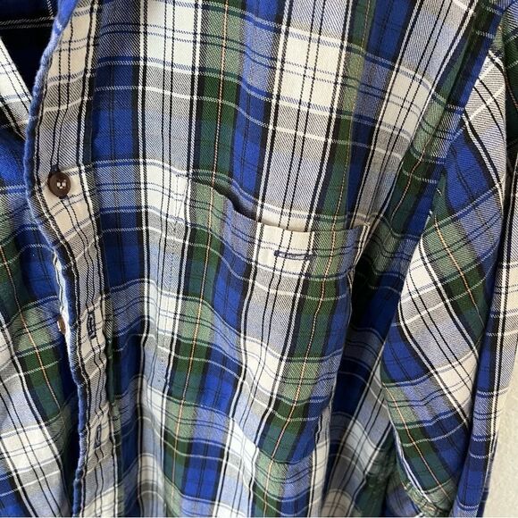 Woolrich Men’s Large Flannel Button-down Shirt. - Picture 2 of 8